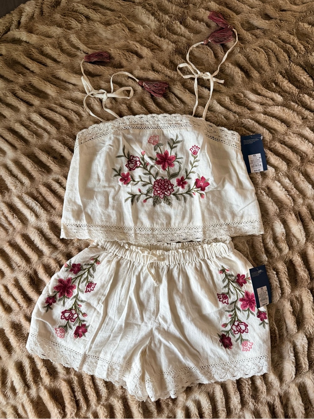 White Embroidered Floral Crop Top & Shorts Set